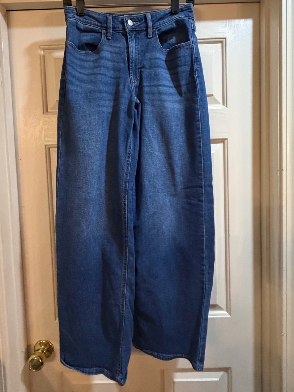 Old Navy Wide-Leg Wow High Rise Jeans in Dark Blue Denim Size4